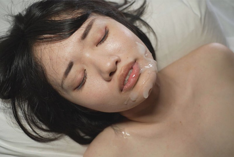 【無料フル】おじさん達と中出しぶっかけ乱交 八坂凪｜h_1779mina00016