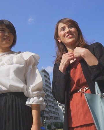 【無料フル】ママ友と思ってナンパしたらガチ母娘で、大人のはずの母親が娘の前でエクスタシーを求めるビッチを披露する件。｜h_1724a211b00001